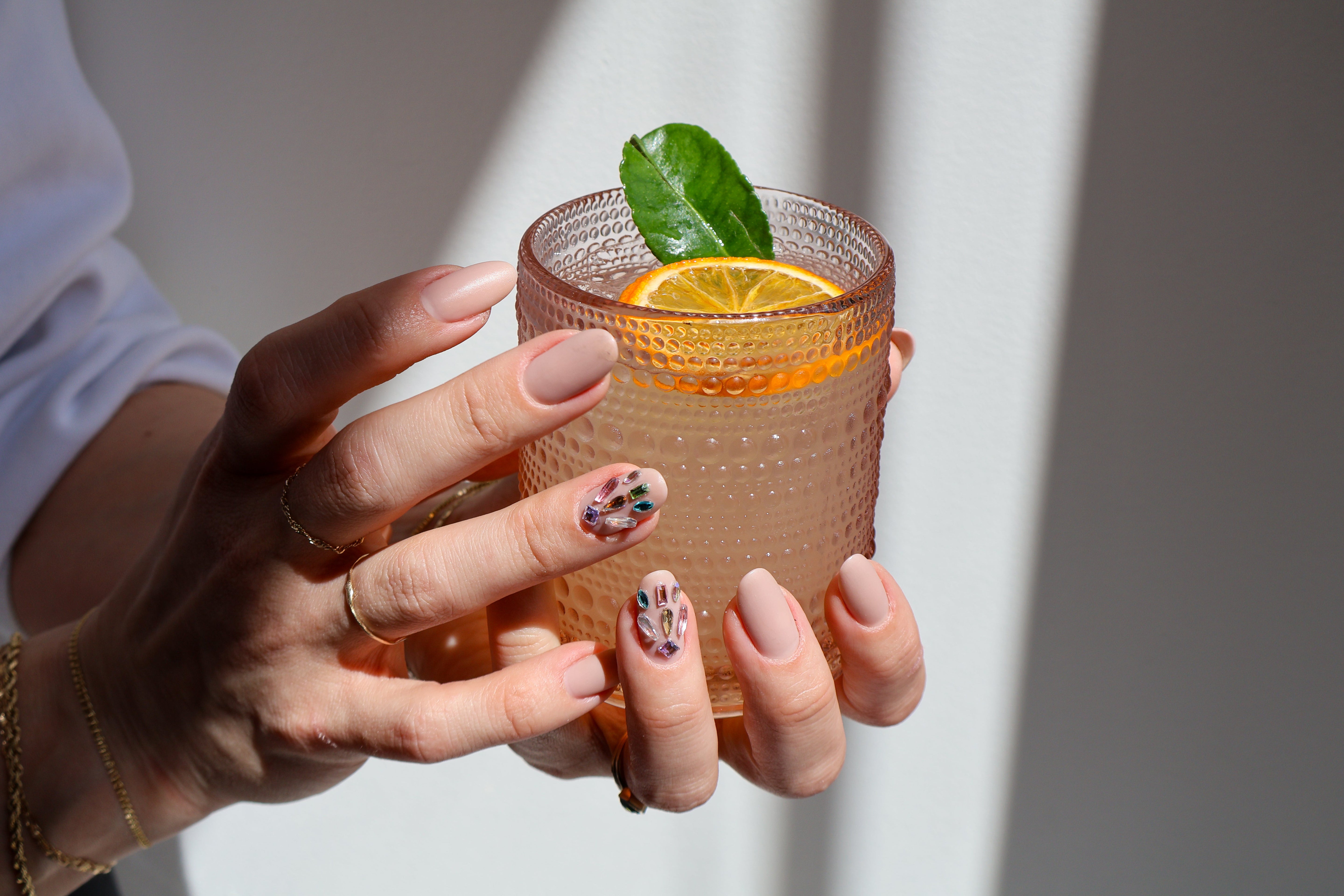 Elevating Corporate Events: White Lotus Jewelry Island, Monday Properties JLL Broker Event