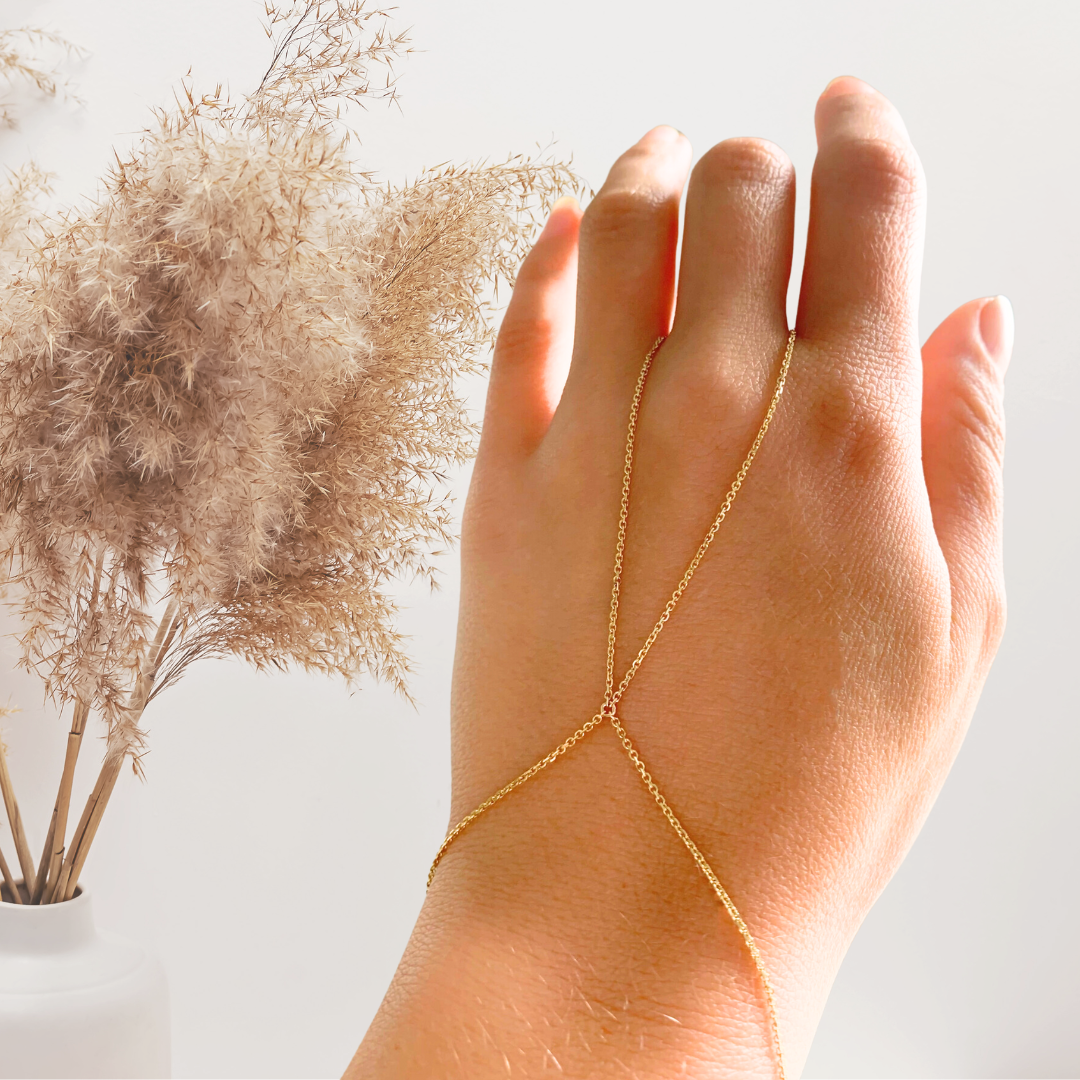 Hand Chains, Permanent & Clasped